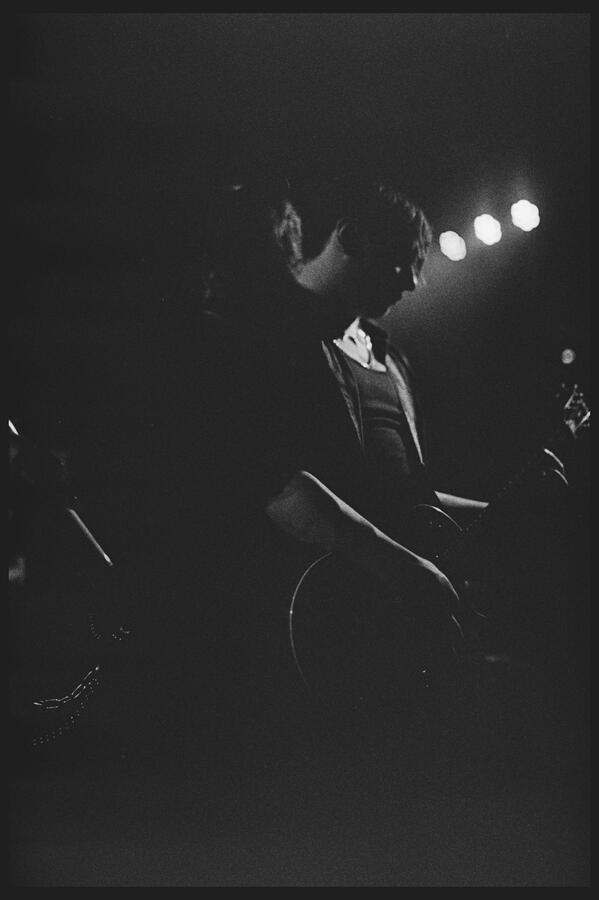 Nikon FM3A // Nikon 50mm f/1.2 // Kodak TMax 3200